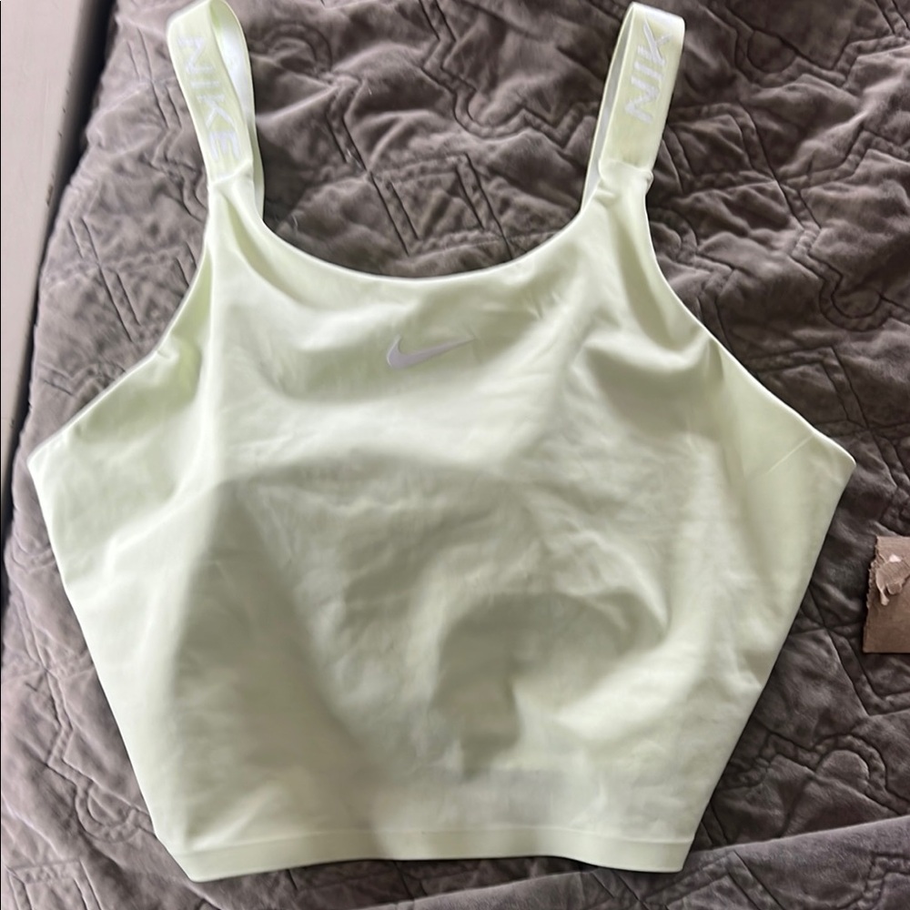 Nike Light Green Sports Bra BRAND NEW w/tags